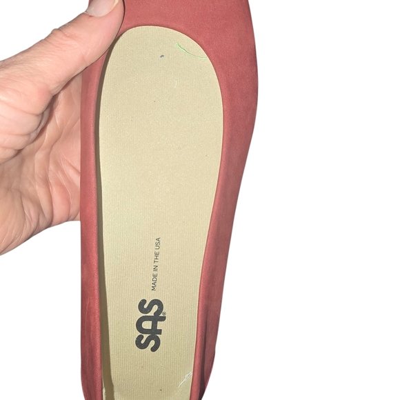 SAS Scenic Ballet Flats – Scarlett Red | Size 7.5M | Made in USA | NWOT